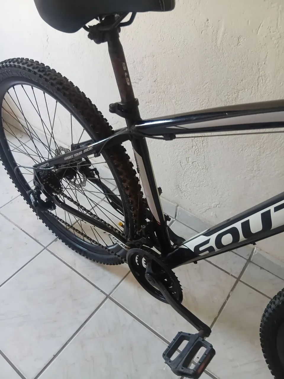 Bicicleta aro 29 usada - Foto 4