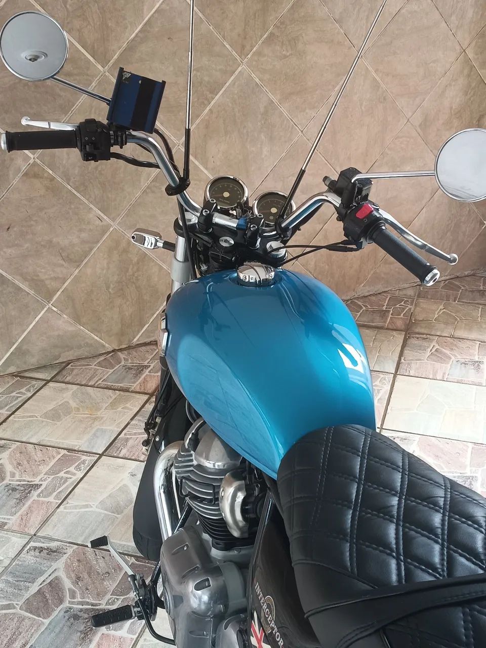 Interceptor 650 linda - Foto 3