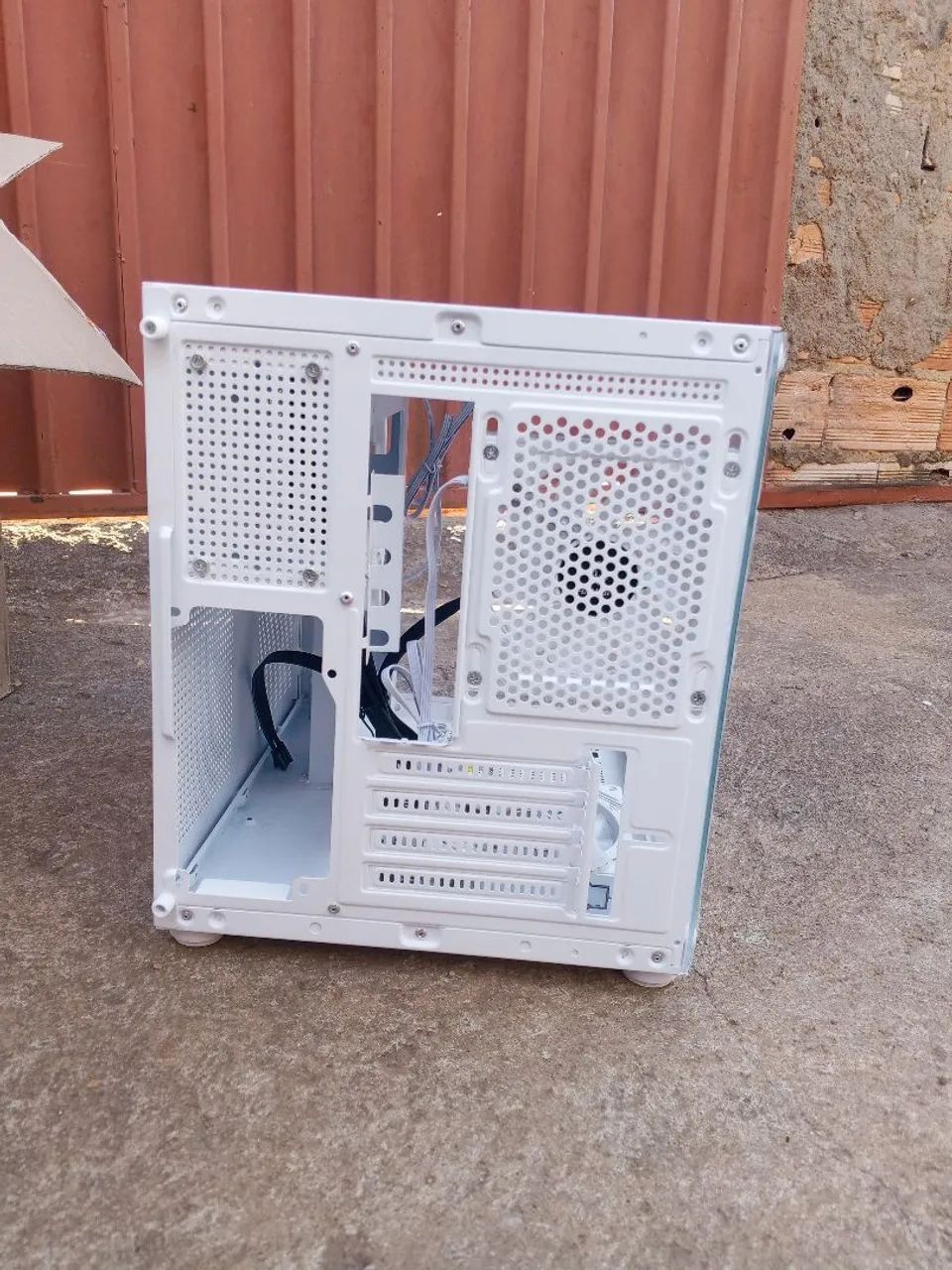 Vendo esse gabinete 