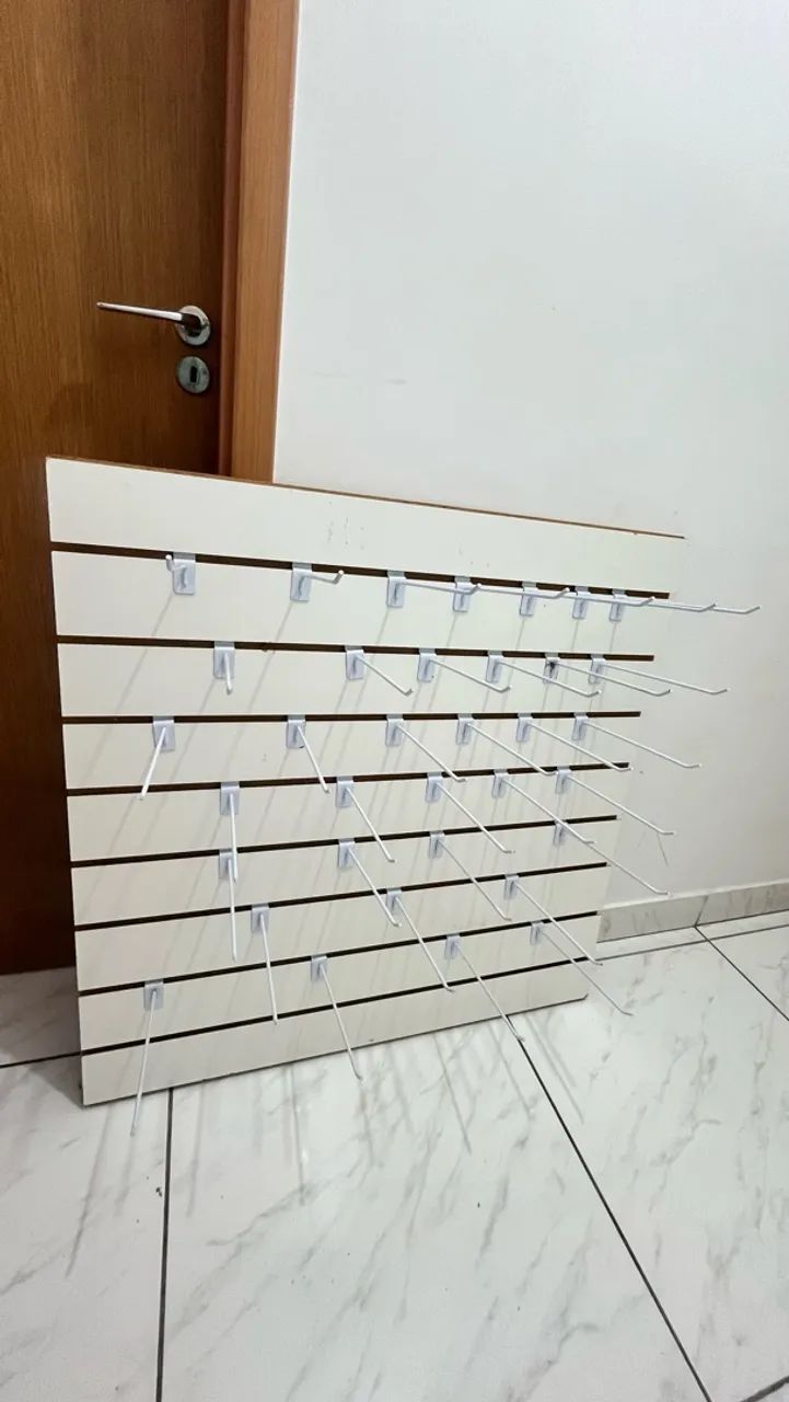 Painel canelado junto com gancho  - Foto 4