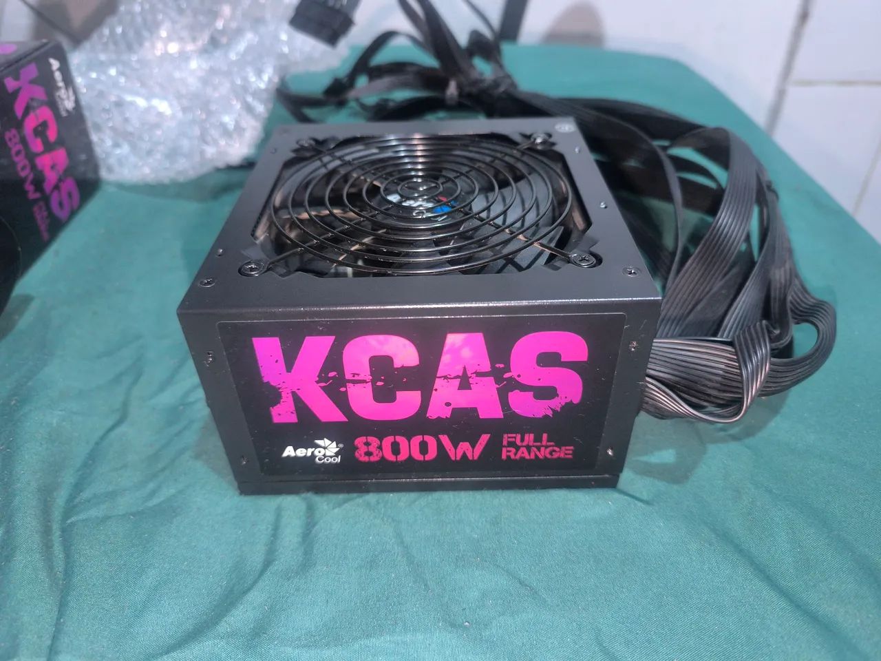 Fonte AeroCool KCAS Full Range 800W 80 Plus Bronze - Foto 2