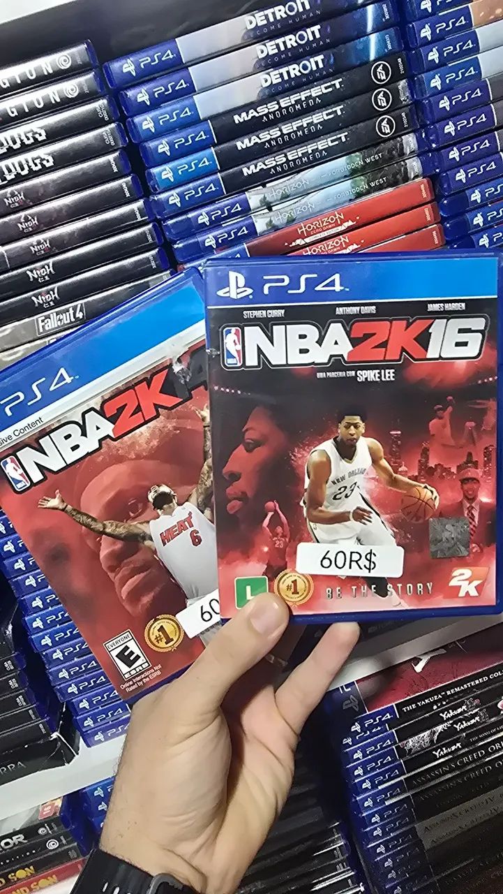 NBA 2K 14 e 16 - PS4