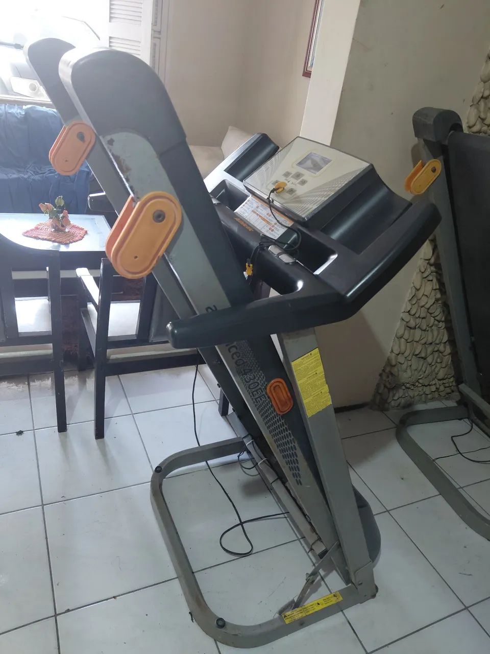 Esteira Athletic Advanced 430EE!! - Foto 4