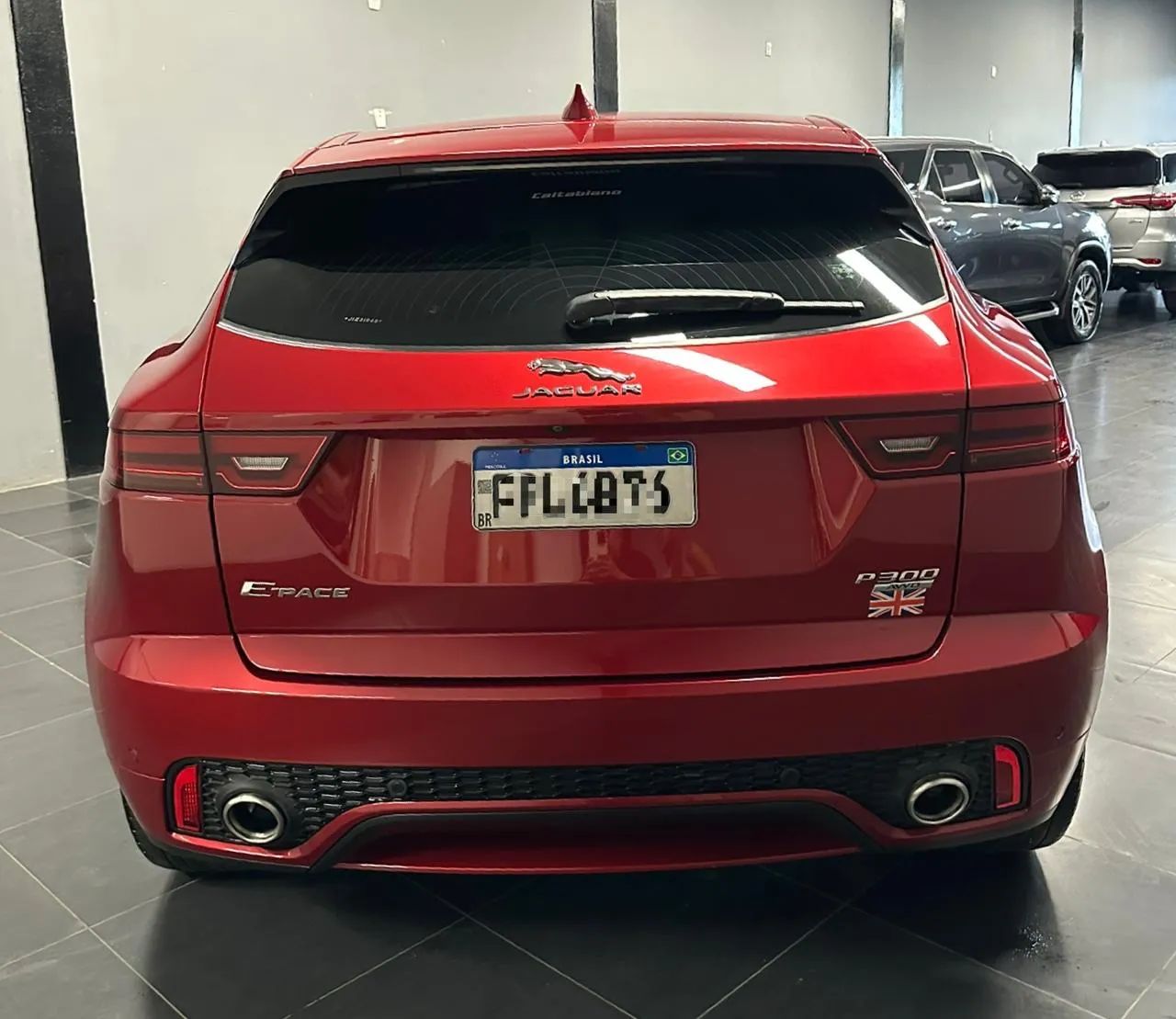 Jaguar E-Pace R-dynamic SE 2.0 AWD 300cv Aut. 2018 - Foto 5