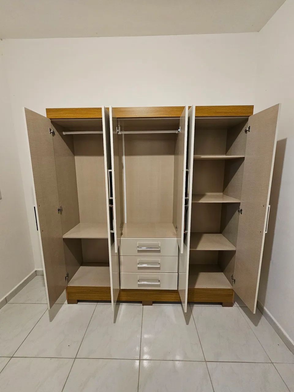 Guarda-roupa semi novo - Foto 2