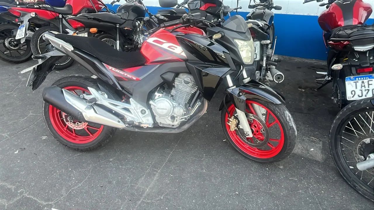 Cb250 - Foto 2