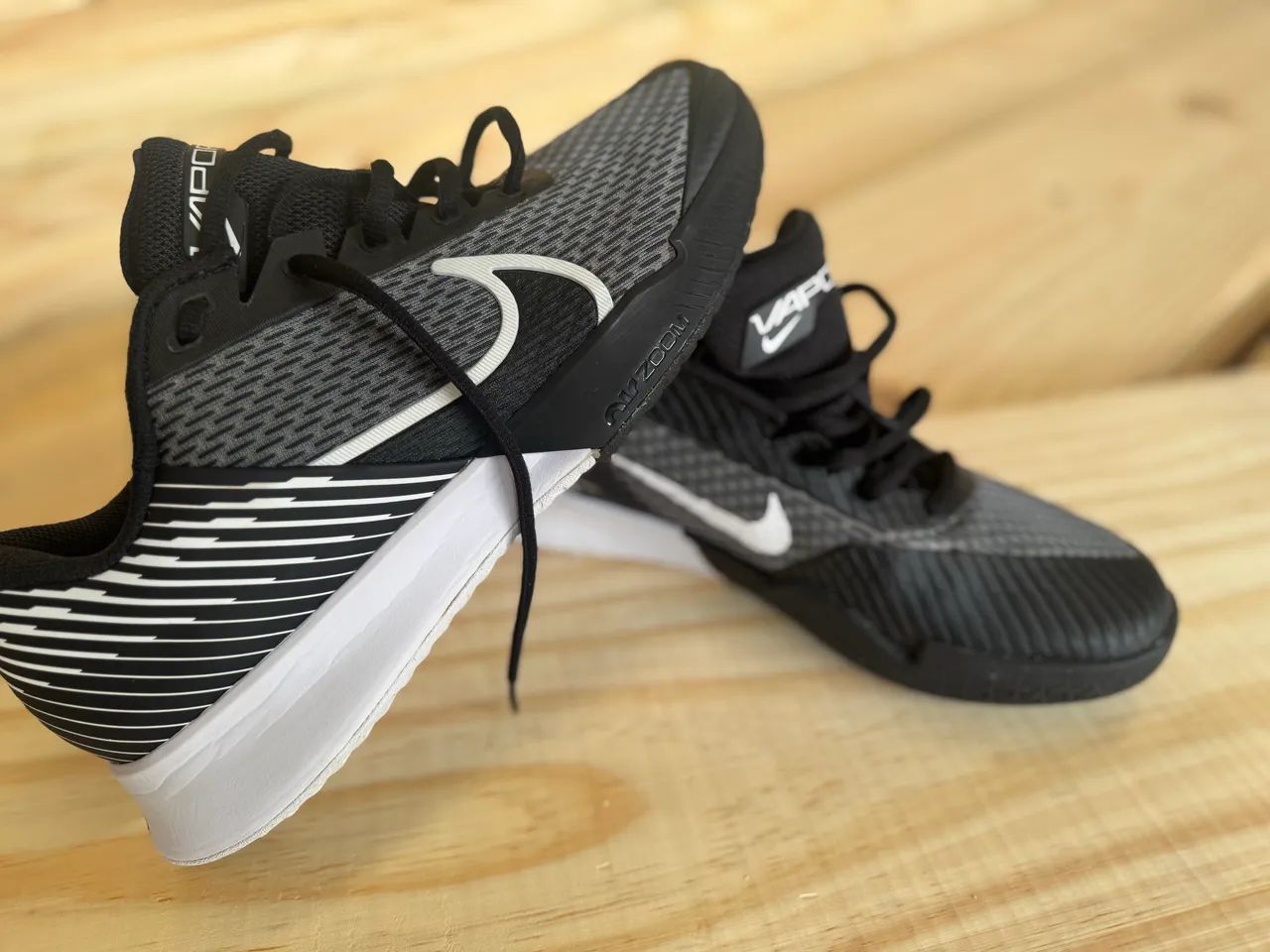 Tênis Nike zoom vapor pro 2 HC ( NOVO na caixa)TAMANHO 40 preto c