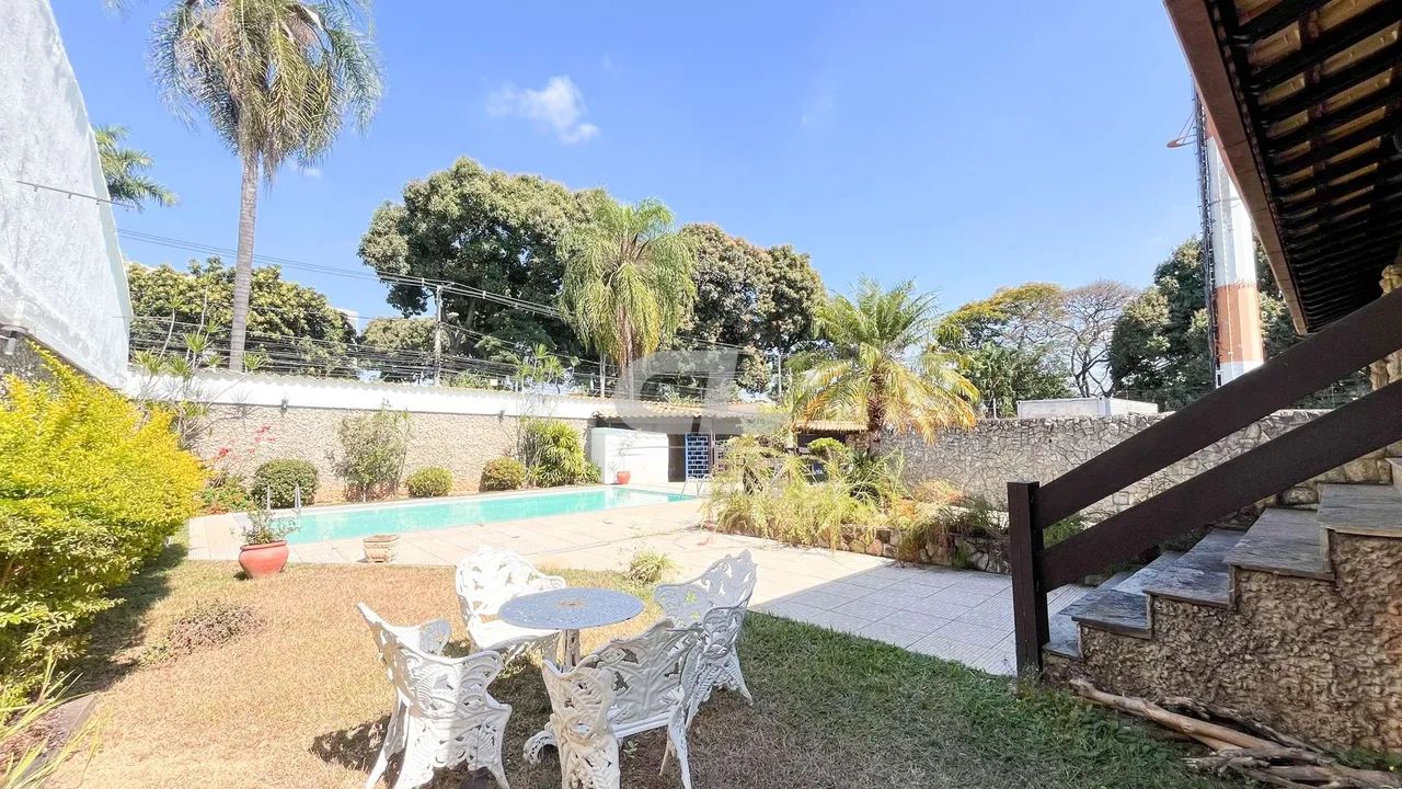 Casa, 6 quartos, 3 suites, 10 vagas - Foto 2