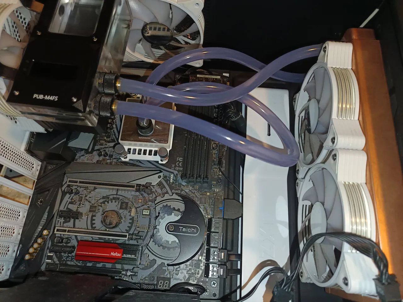 Placa mãe asrock x470 taichi - Foto 5