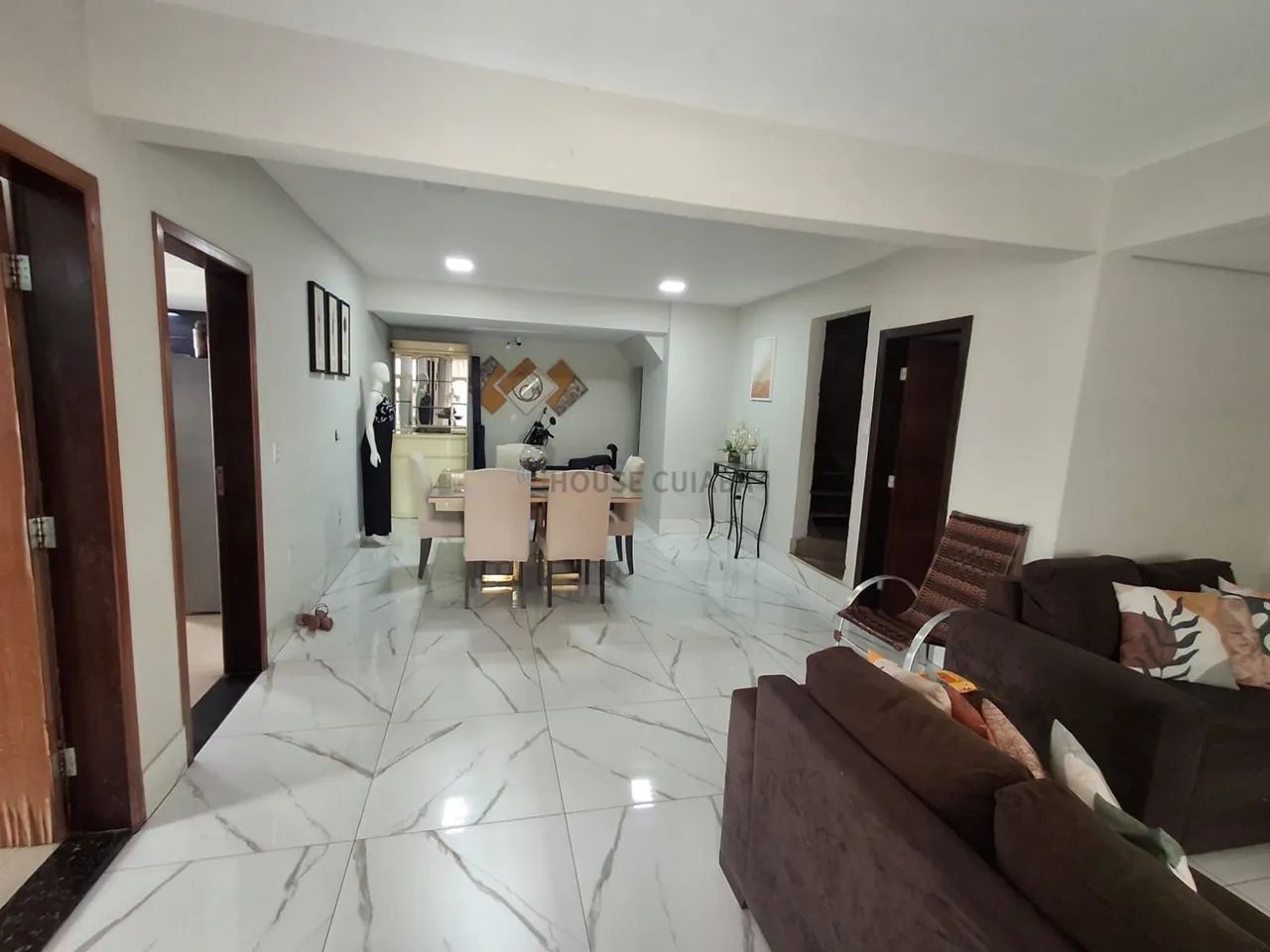 Amplo Sobrado no Jardim Cuiabá  Ideal para Clínicas - Foto 2