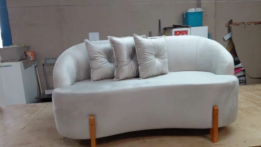 Sofá Lounge Feijão 165cm Veludo - Foto 2