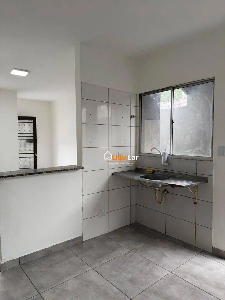 Jardim Noroeste com 2 Quartos, Amplo Quintal e Totalmente Reformada - Foto 5