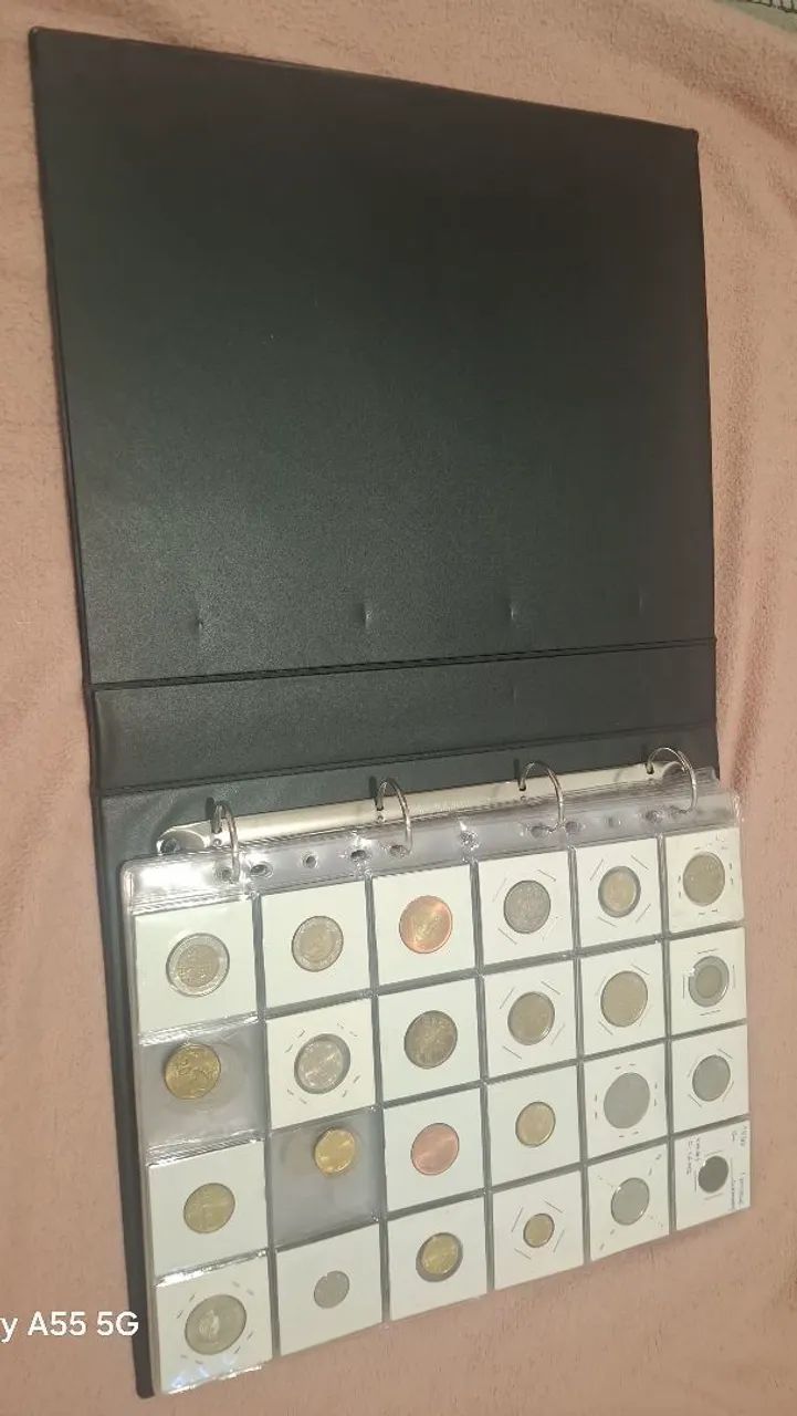 Album de Moedas com mais de 240 moedas - Foto 2
