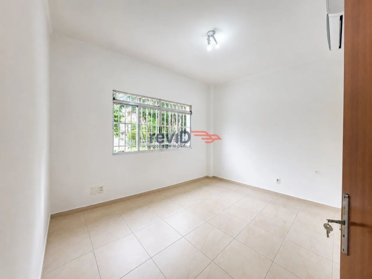 Sala Comercial - Vila Mascote - 35m2 - Pacote Locação: R$ 2.508,00