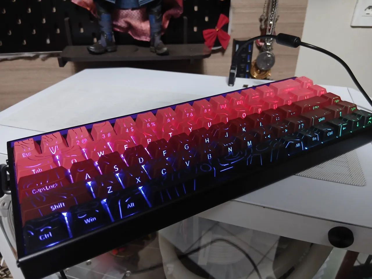 Teclado magnético aula hero 68he NOVO !!