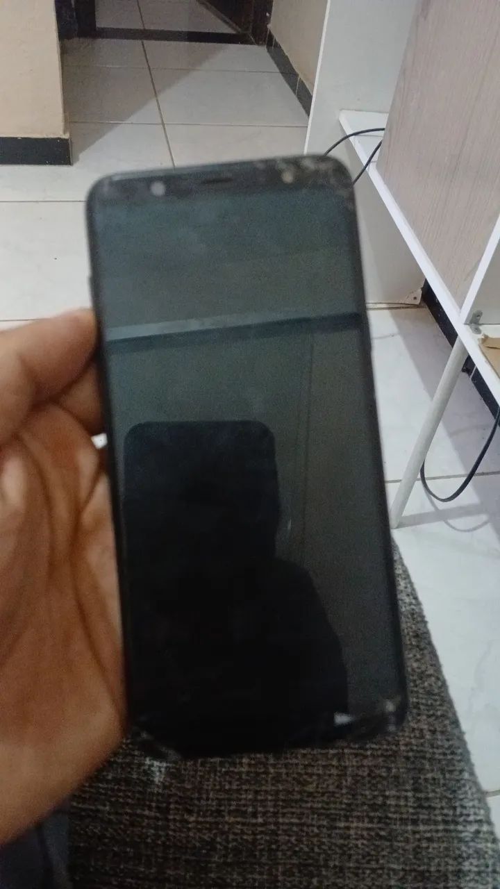 Samsung 06+ Precisa trocar o display 