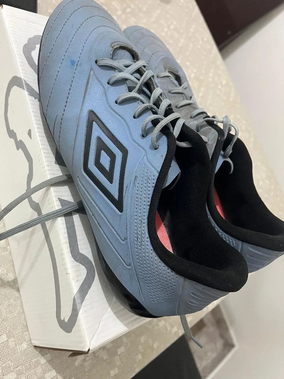 Chuteira Umbro Tocco 3 Campo  - Foto 3