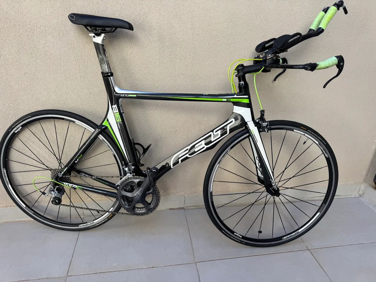 Felt B16 TT/Triathlon Carbono - Tamanho 60 - Foto 2