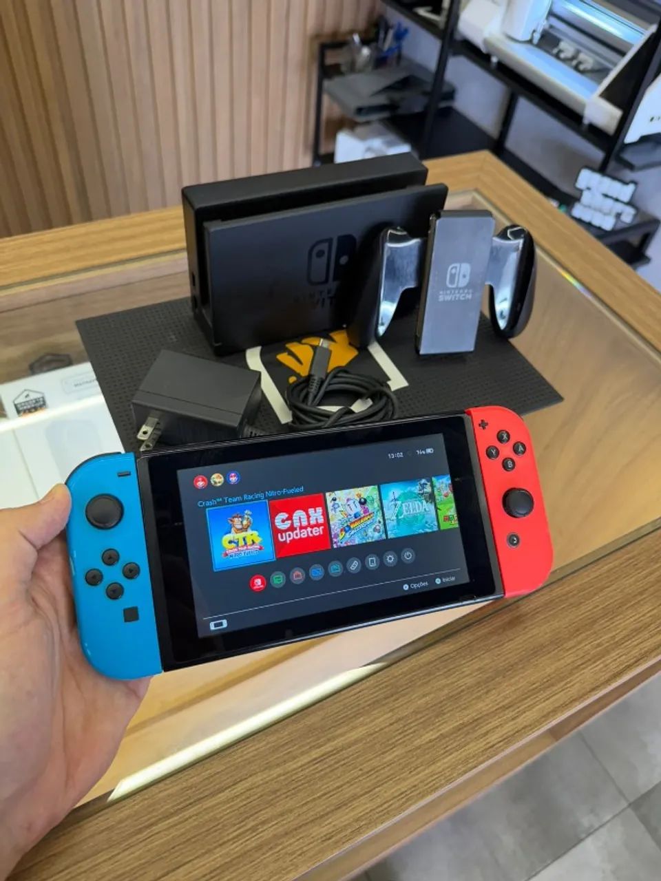 Nintendo Switch V2 Desbloqueado LER (Anápolis)