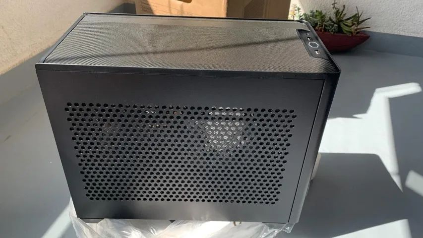 Gabinete CoolerMaster Master Box Mini ITX NR200 SEM FONTE - Foto 2
