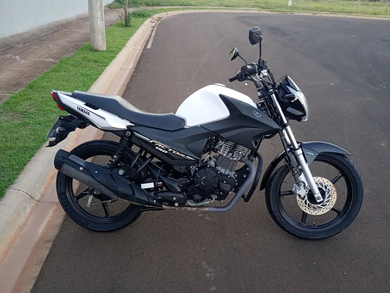 YBR Factor 2020 150 cc - Foto 5