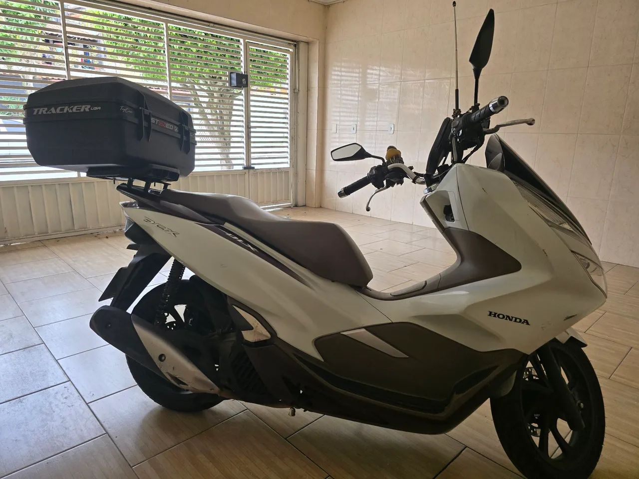 Honda PCX DLX 2020  - Foto 2