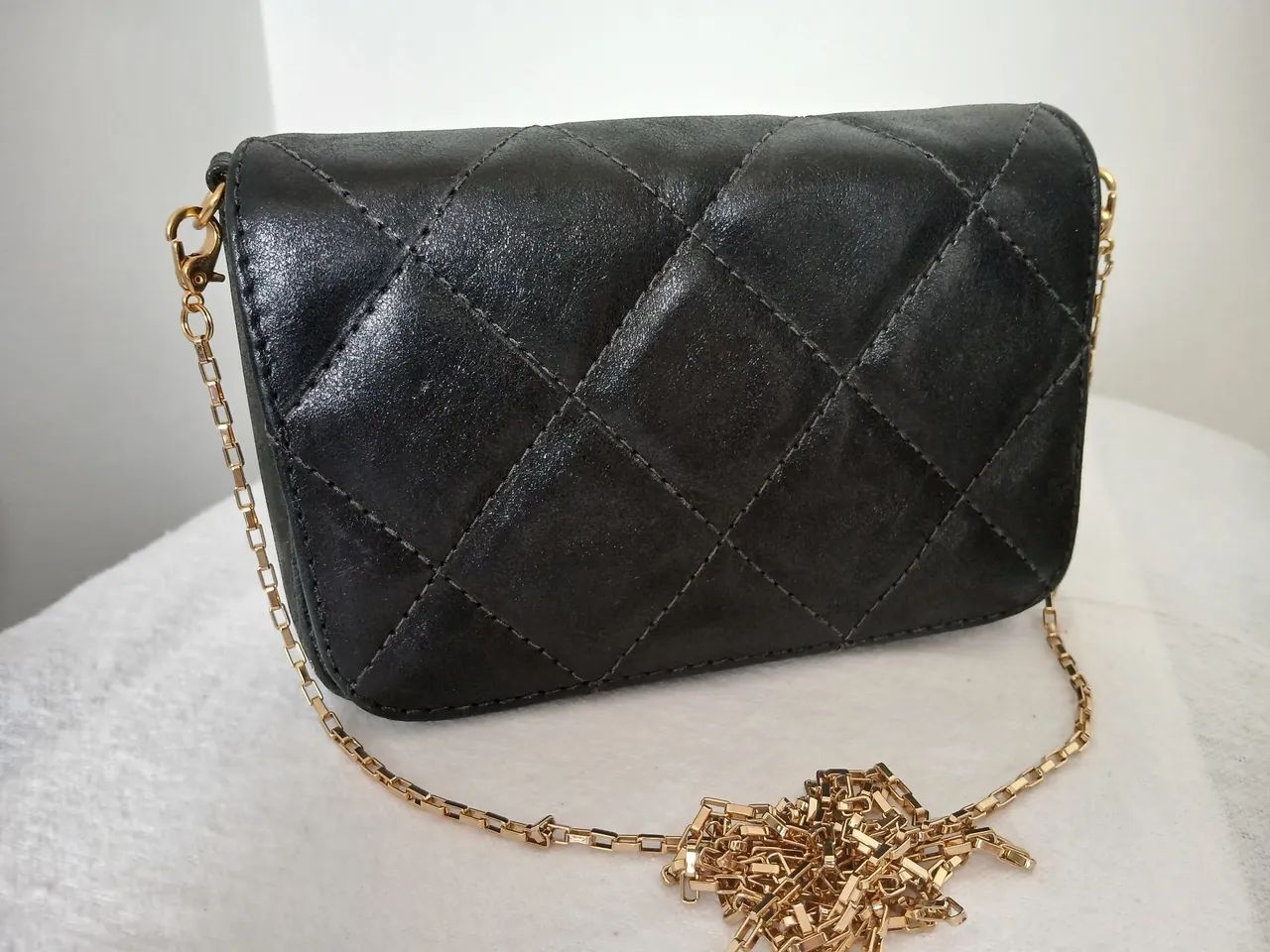 Bolsa de couro feminina pequena 