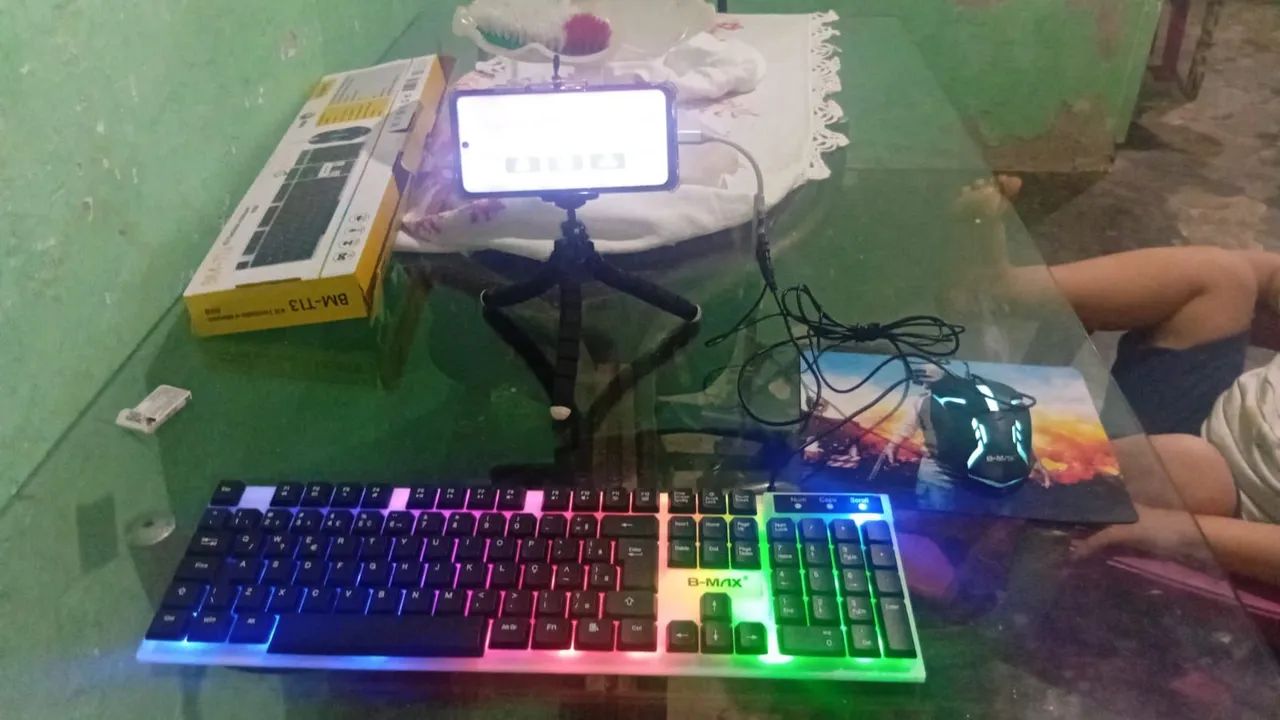 Mobiliado para jogar todos os tipos de jogos - Foto 2