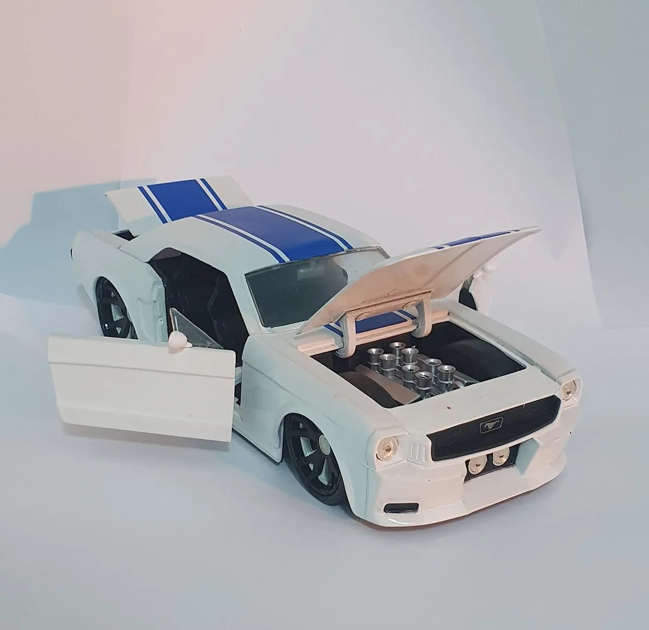 Miniatura 1/24 - Foto 2