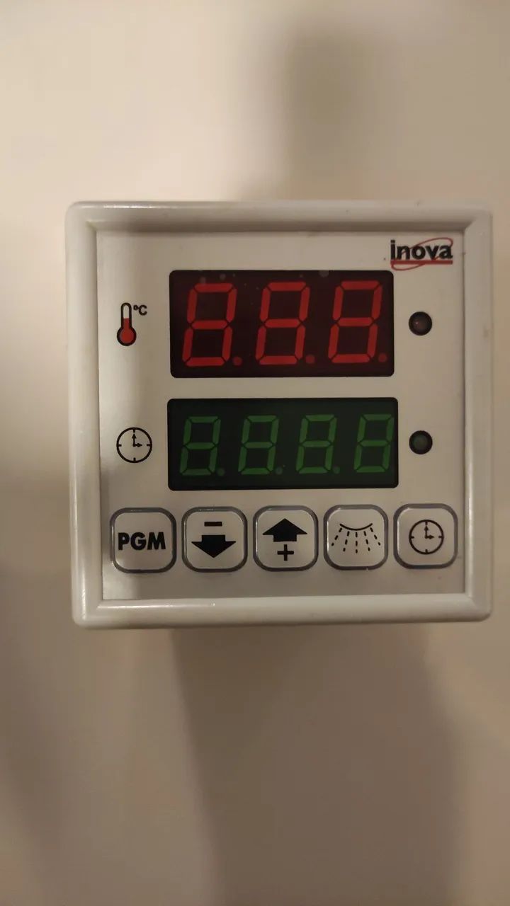 Controlador de temperatura - Foto 3