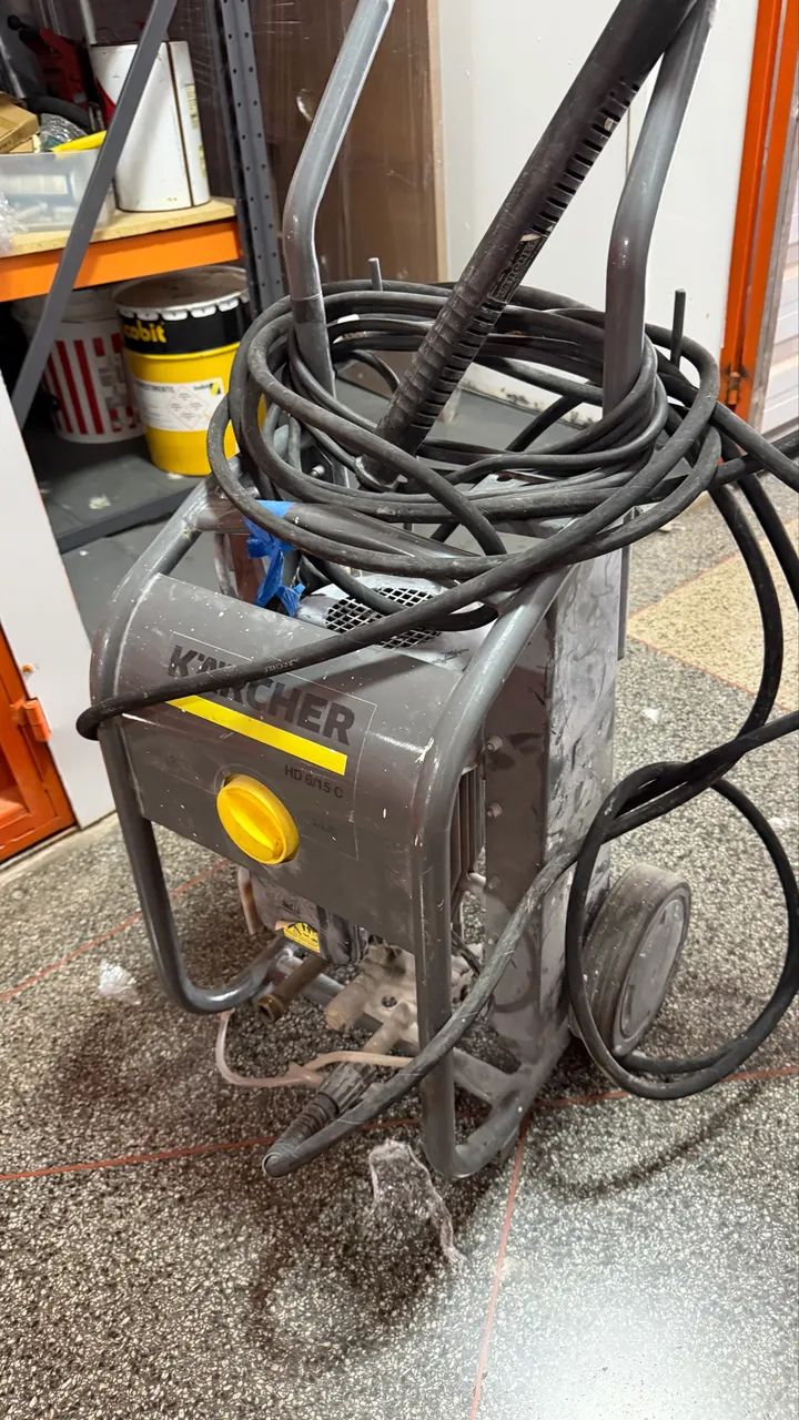 Lavadora Karcher HD 6/15 C