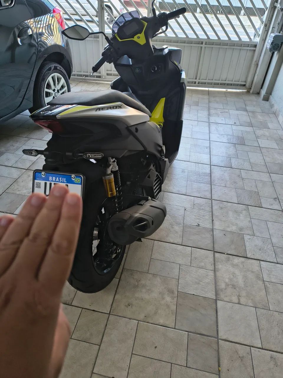 Aerox 160 com 120km zero
