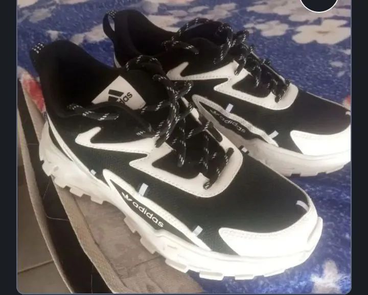 Sapato da Adidas original.  - Foto 2