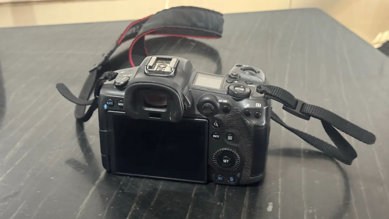 Câmera Canon Eos R5 Mirrorless 8k (corpo)  - Foto 4