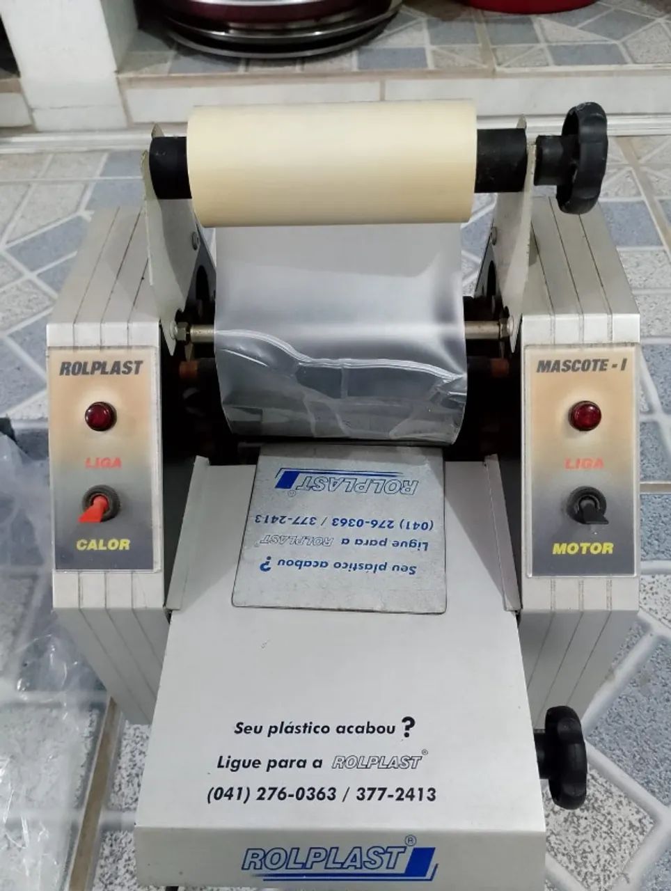 Plastificadora de documentos - Foto 2