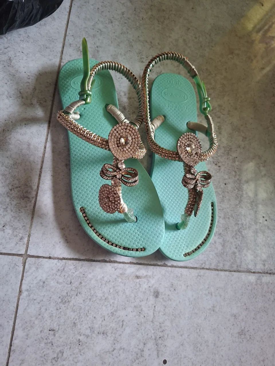 Sandália havaianas verde  - Foto 2