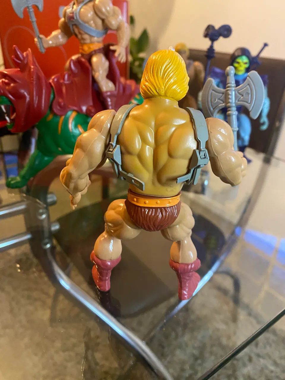 Boneco HE MAN colete e Machado  - Foto 2