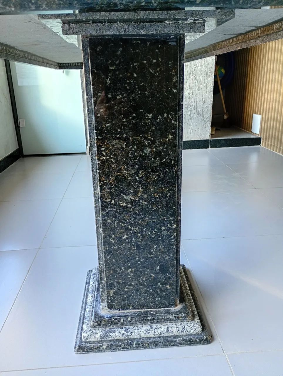 PIÚMA VENDO MESA DE GRANITO  - Foto 3