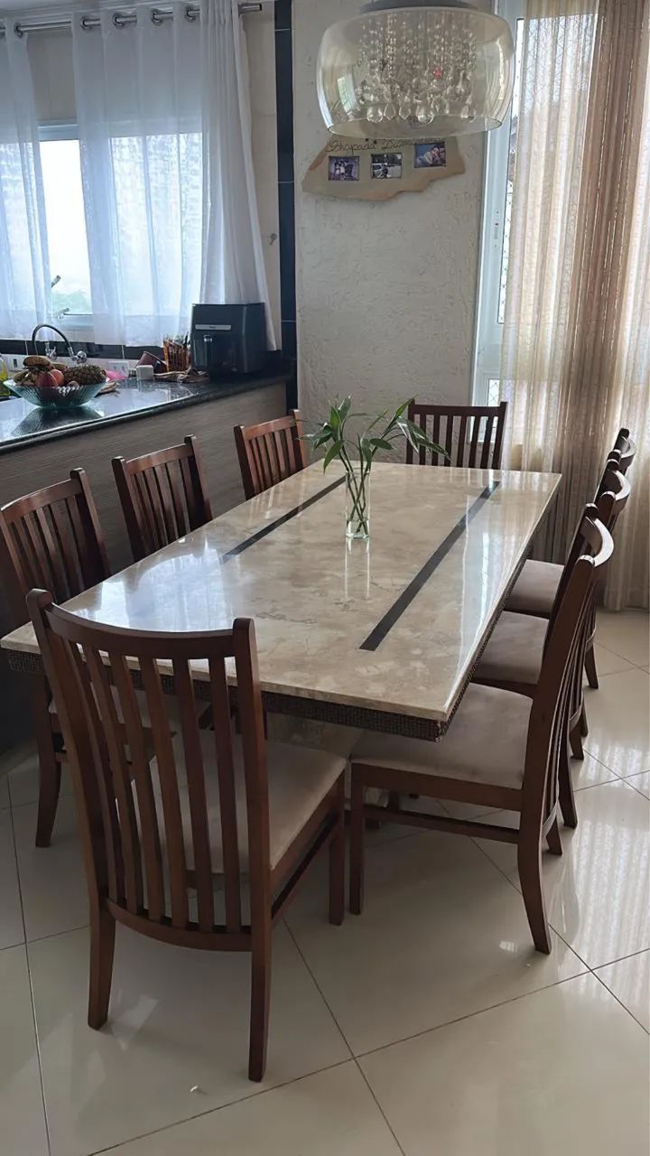 ? VENDO MESA DE JANTAR + 8 CADEIRAS - Foto 3