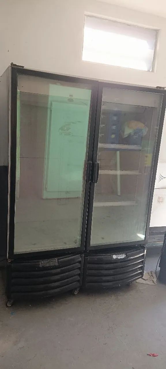 Lote de freezer e expositor  - Foto 2