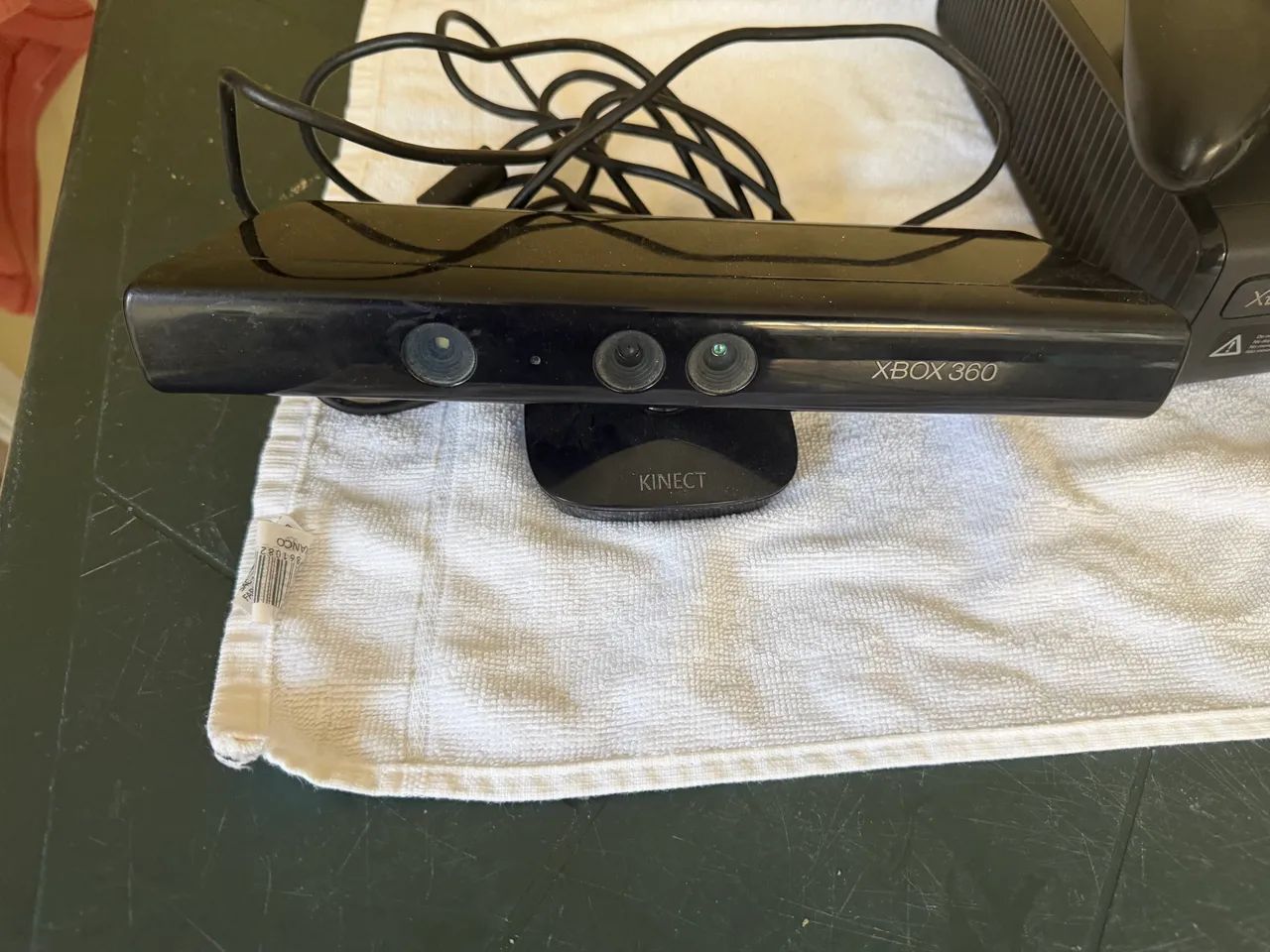 Xbox 360 Desbloqueado + HD com Jogos + Kinect + 2 Controles. - Foto 3