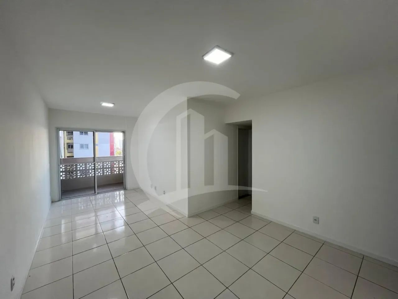 Apartamento de 3 Quartos sendo 1 Suíte para Locação - Foto 4