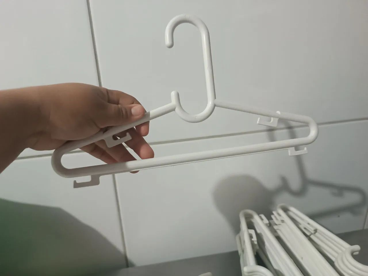 Cabides plásticos infantil  - Foto 3