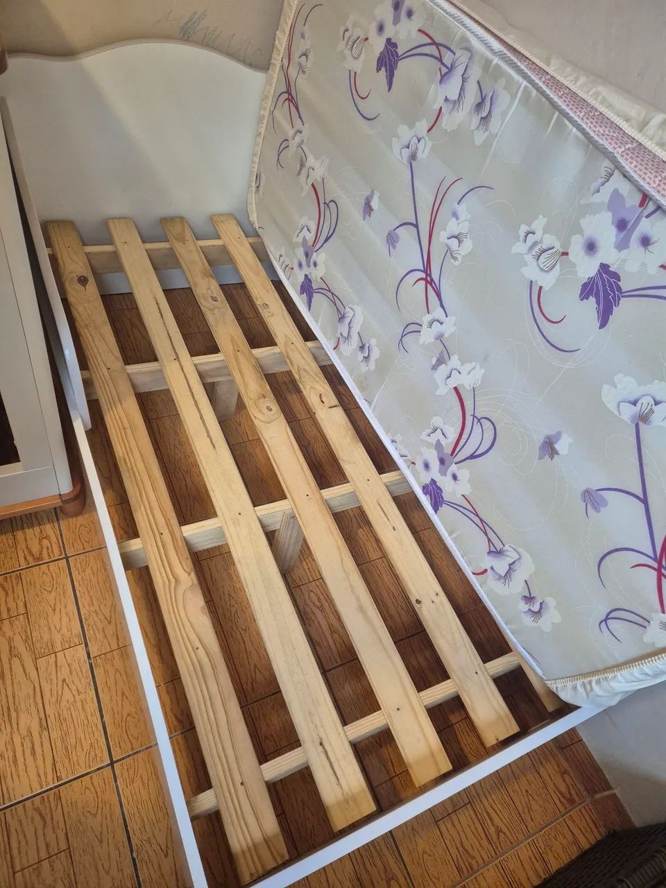 Mini cama branca  - Foto 2