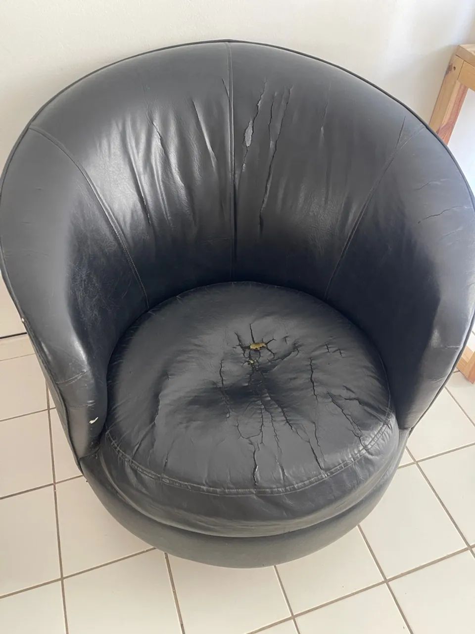 Vendo duas poltronas usadas 