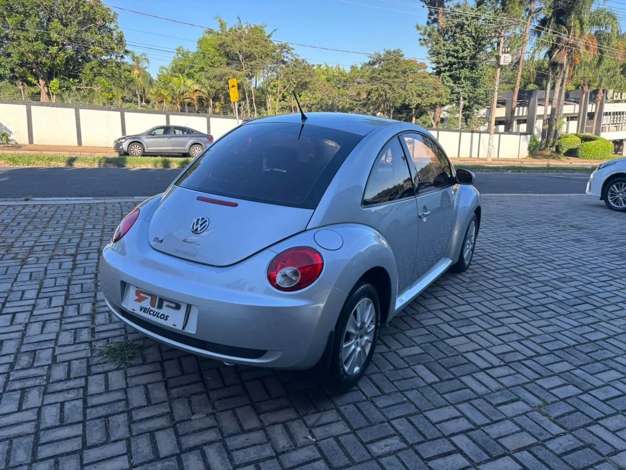 Volkswagen New Beetle 2.0 MI Mec./aut. 2009 - Foto 6