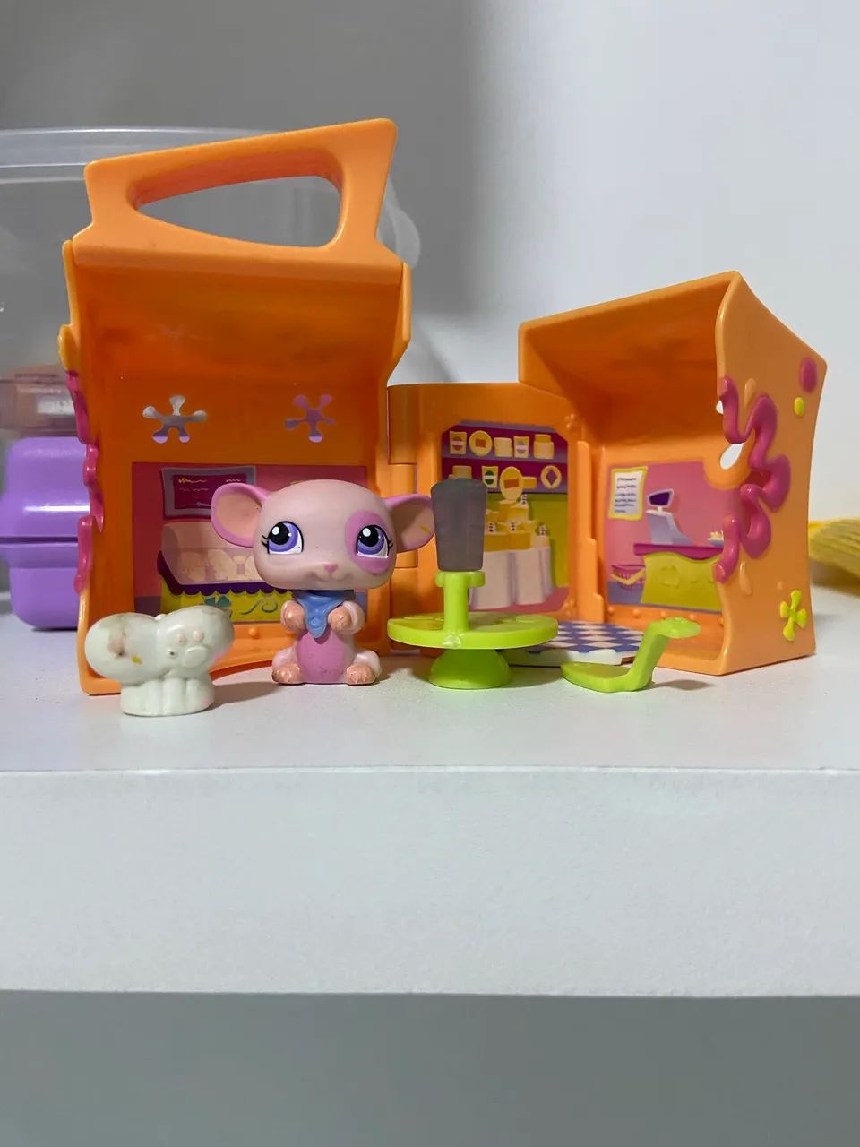 Littlest pet shop lps
