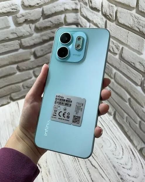 Celular Infinix Smart 9 ( 4GB/128GB ).  - Foto 4
