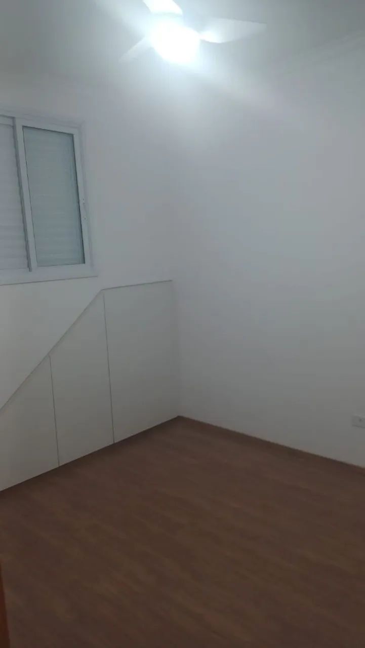 Casa sobrado com terraçoe area  gourmet impecável com 6 anos de idade  - Foto 3
