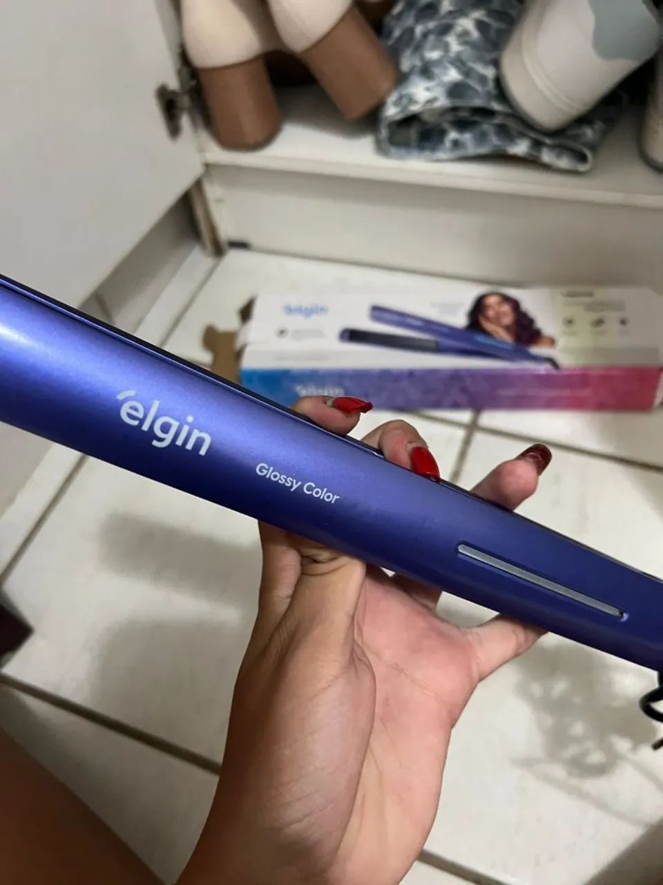 New and good flat iron.